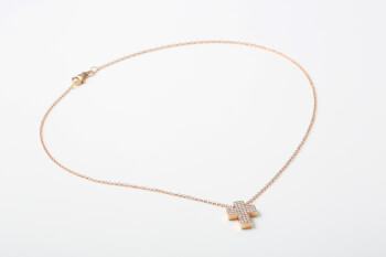 grande crosses necklace
