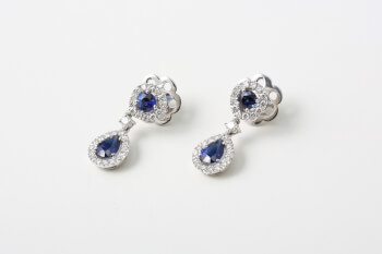 blue sapphire pendant earrings